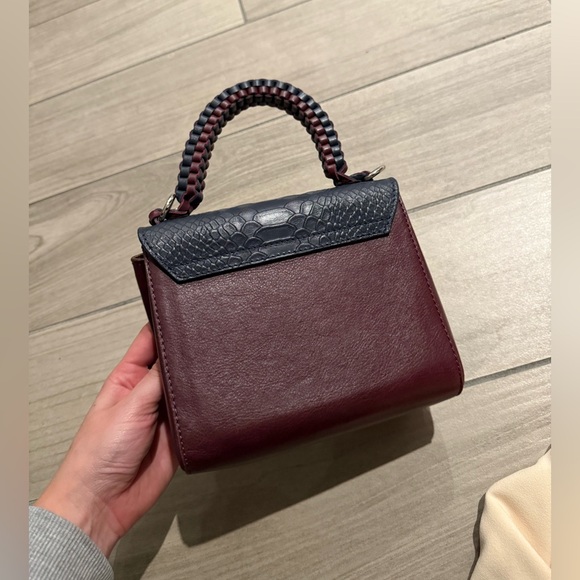 Top handle bag - Picture 6 of 12